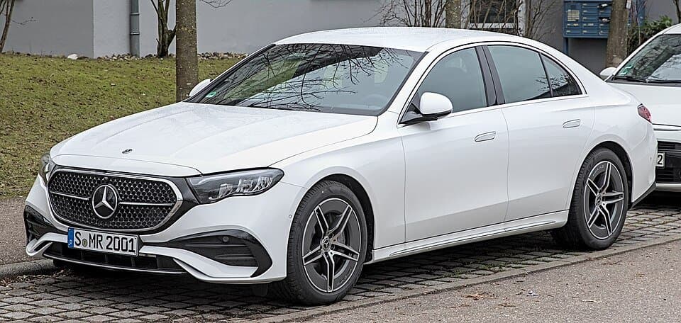 Mercedes-Benz S-Class 2024
